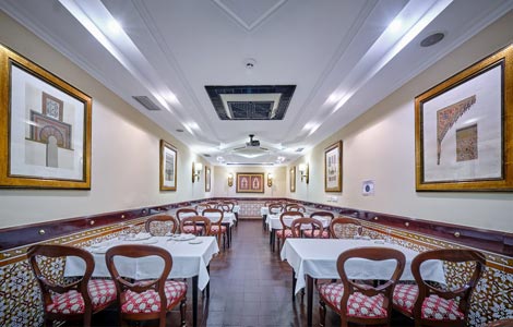 Salón Casa - Restaurante El Faro de Cádiz